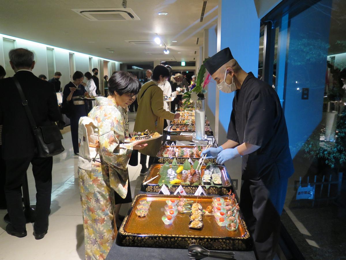 徳川美術館開館90周年記念　特別展「国宝 初音の調度」