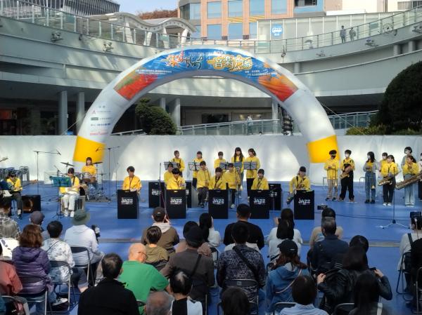 榮町州音樂廣場