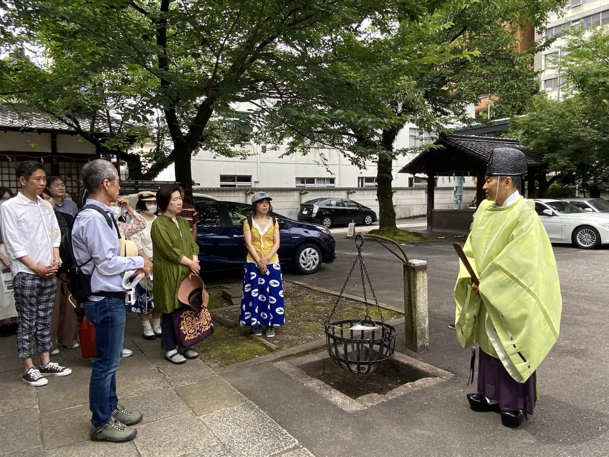 【城下町・狩野派】名古屋東照宮の天井画特別拝観！本町通に刻まれた名古屋発展の礎、城下町を行く ～極彩色が美しい狩野派天井画と正式参拝から名古屋の銘菓、両口屋是清まで～